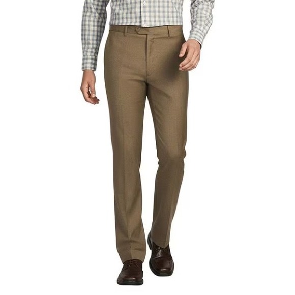 Roundtree & Yorke Other - Preppy Business Casual Roundtree & Yorke Travel Smart Pants Khaki Men's 42x32